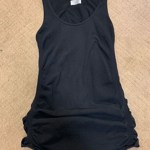 15 ATHLETA SPEED LIGHT BLACK SEAMLESS WORKOUT yoga gym TANK TOP - Picture 3 of 4